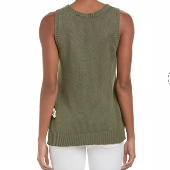 Macbeth Collection by Margaret
Josephs Green Knit Sleeveless Sweater - Picture 2 of 6
